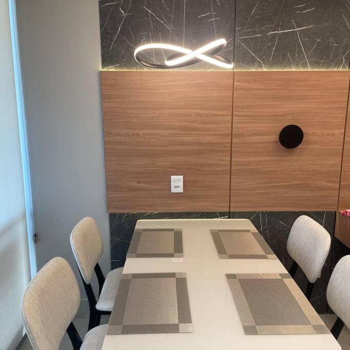 Apartamento De Luxo Bairro Nobre *